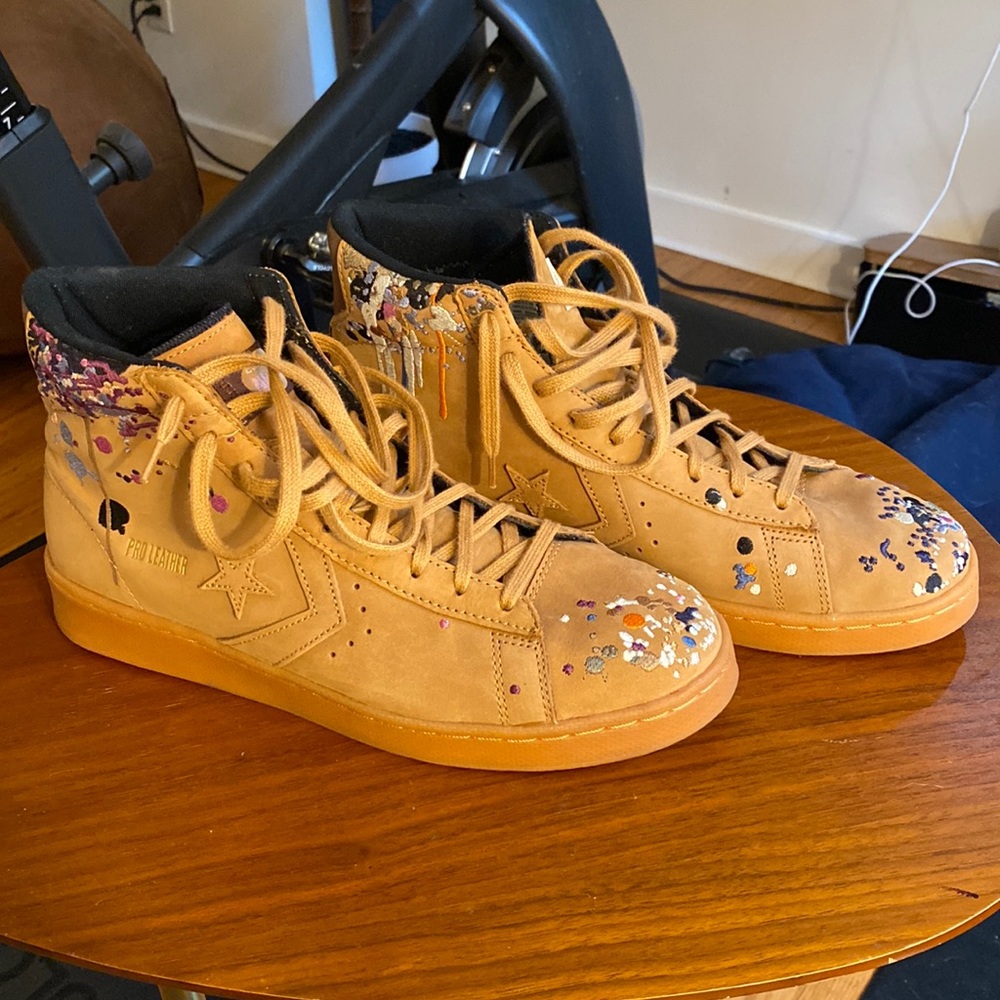 Converse Pro Leather Bandulu embroidered shoe, tan, men’s size 9.5